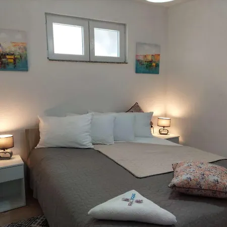 Haus Orchidee Apartman *