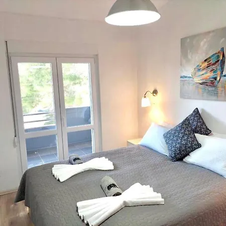 Haus Orchidee Apartman *
